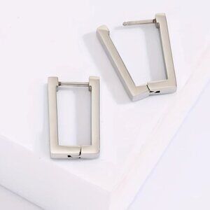 Stainless Steel Silver Rectangle Hoop Earrings - Clicker back closure - NEW